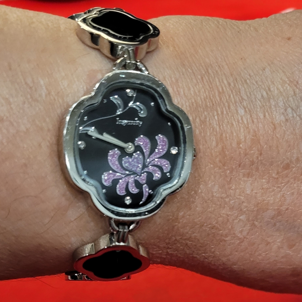 Ingenuity Pink Blooming Hart silver watch with black Onyx New